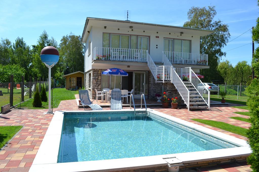 Family Home Apartment Zamárdi Δωμάτιο φωτογραφία